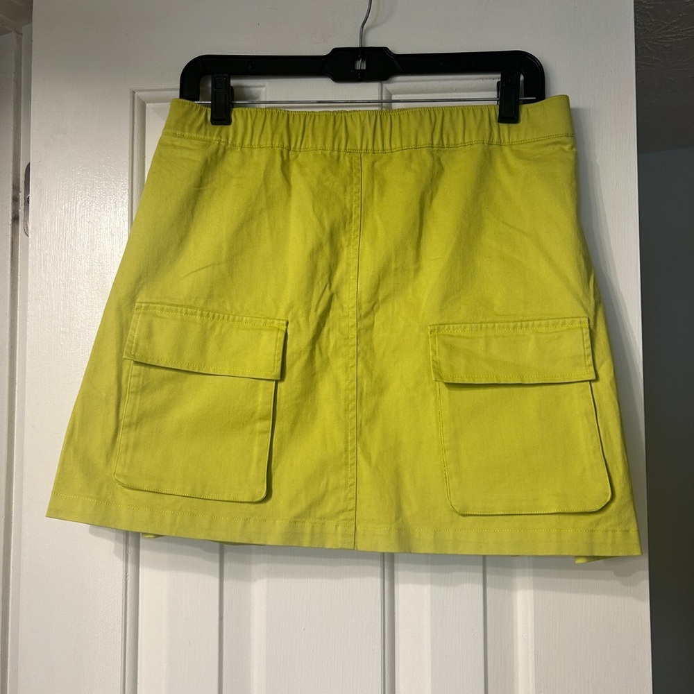 THE Drop Women's Chartruese Utility Mini Skirt Yellow Green Size Medium - Picture 2 of 7